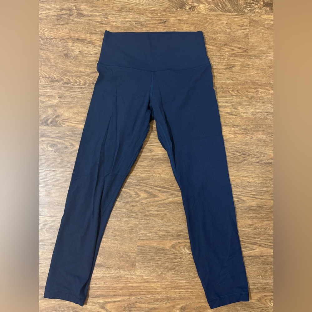 Lululemon Like New Navy Ribbed Align Leggings